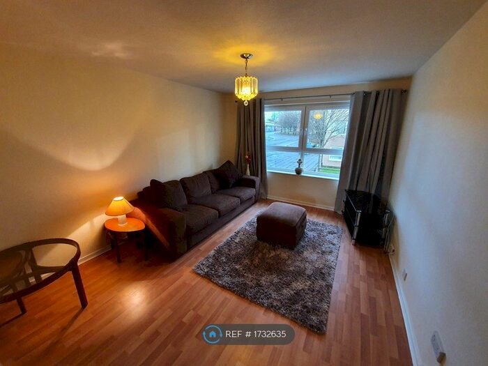 1 Bedroom Flat To Rent In Kennedy Path, Glasgow, G4