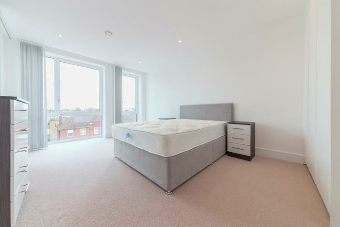 1 Bedroom Apartment To Rent In East Court, Grove Place, London, SE9