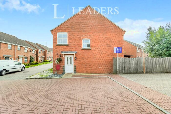 2 Bedroom End Of Terrace House To Rent In Blenheim Road, Leighton Buzzard, LU7