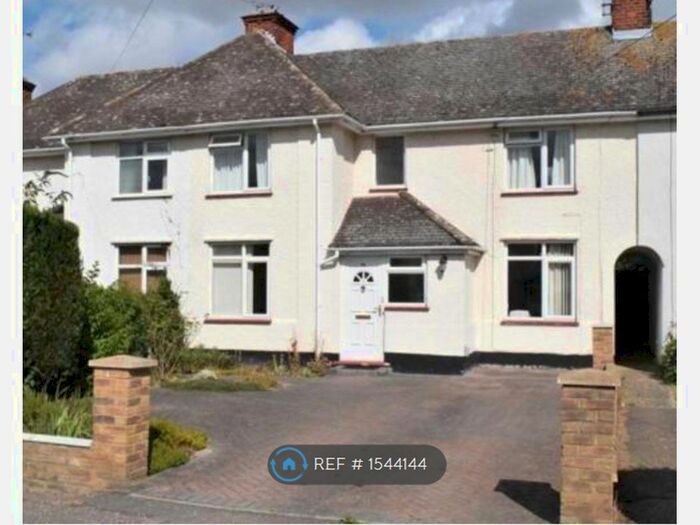 3 Bedroom Semi-Detached House To Rent In Swiss Avenue, Chelmsford, CM1