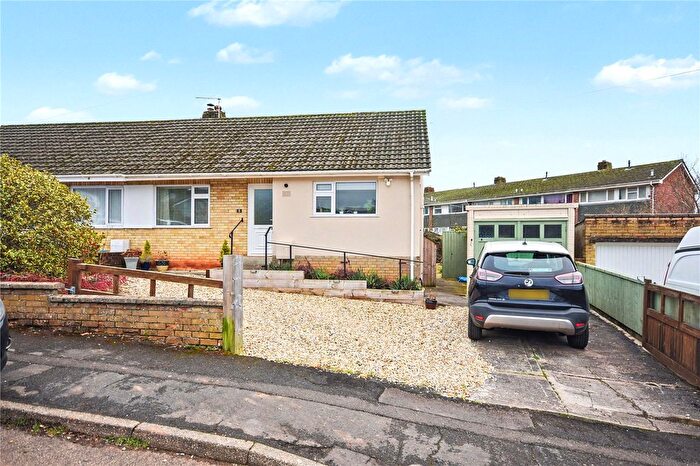 2 Bedroom Bungalow For Sale In Goodymoor Avenue, Wells, Somerset, BA5