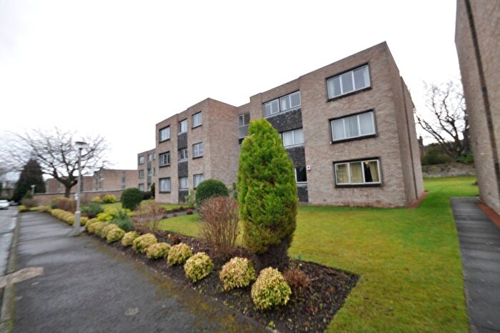 3 Bedroom Flat To Rent In South Oswald Road, Grange, Edinburgh, EH9
