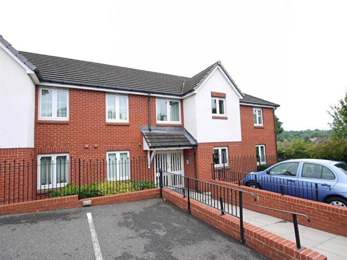 1 Bedroom Retirement Property For Sale In Winchmore Hill Road, London, N21
