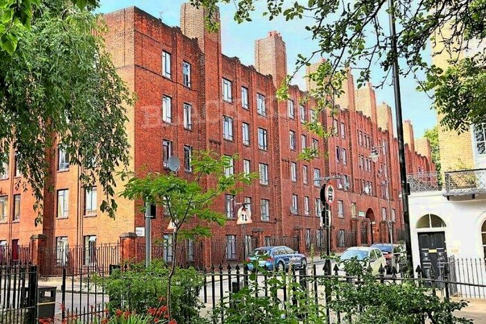 3 Bedroom Flat To Rent In Margery Street, London, WC1X