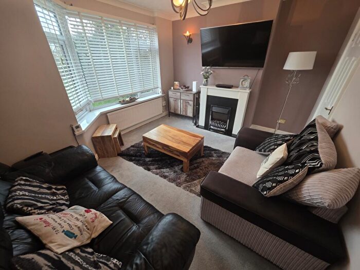 2 Bedroom House To Rent In Cavendish Road, Patchway, Bristol, BS34