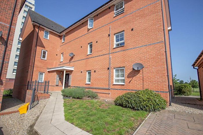 2 Bedroom Apartment For Sale In Foxglove Walk, Newcastle Upon Tyne, Tyne And Wear, NE5
