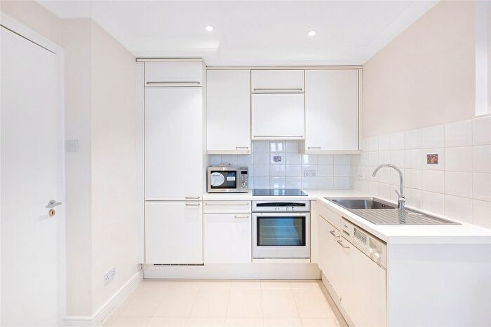 Studio To Rent In Manbre Road, Fulham, W6