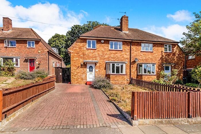 3 Bedroom Semi-Detached House To Rent In Hall Place Crescent, Bexley, Kent, DA5