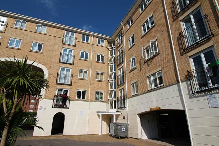 2 Bedroom Apartment To Rent In Wallace Court, The Dell, SO15