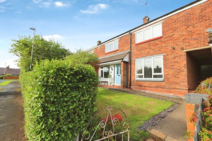 3 Bedroom Terraced House For Sale In Wardle Way, Kidderminster, DY11