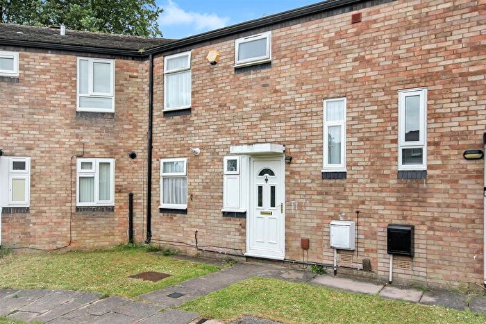 3 Bedroom Terraced House To Rent In Kiln Way, Wellingborough, NN8