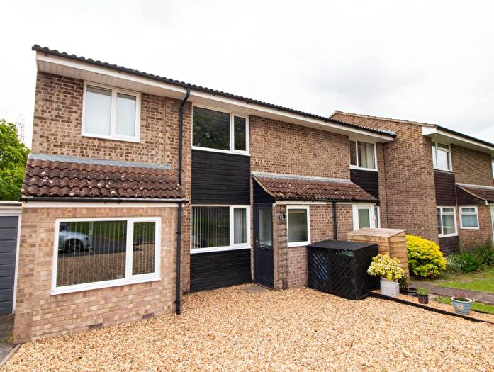 4 Bedroom End Of Terrace House For Sale In Ludlow Close, Frome, BA11