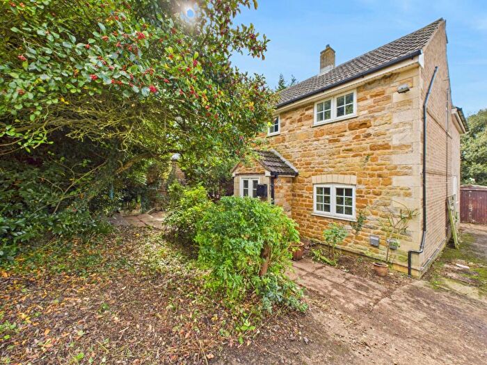 3 Bedroom Detached House For Sale In Orchard House Main Street, Barrow, Oakham, LE15