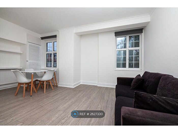 2 Bedroom Flat To Rent In Windsor House, London, N1