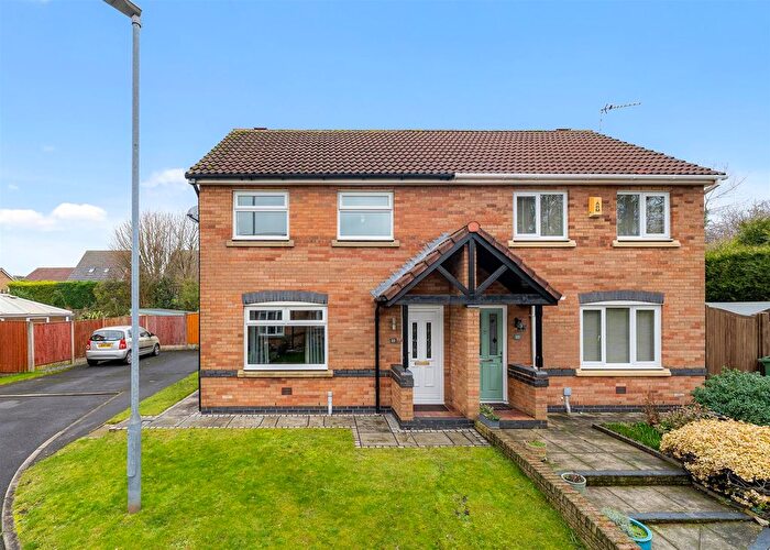 3 Bedroom Semi Detached House For Sale In Goldsworth Fold, Rainhill, L35