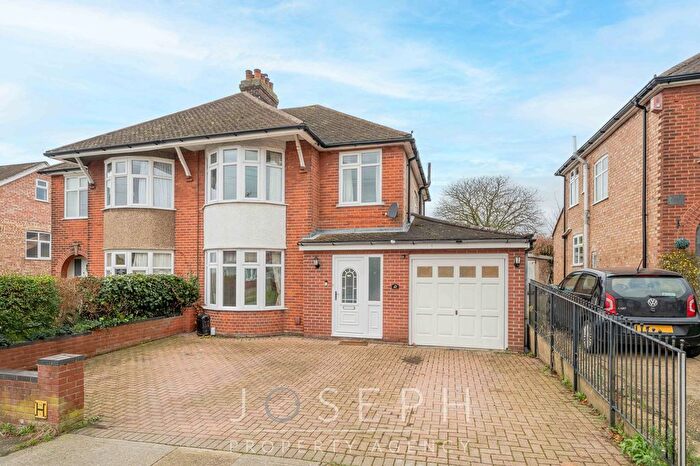 3 Bedroom Semi-Detached House To Rent In Beechcroft Road, Ipswich, IP1