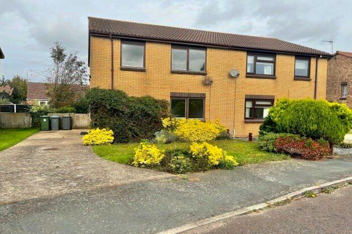 2 Bedroom Property To Rent In Fountain Road, Woodbridge, IP12