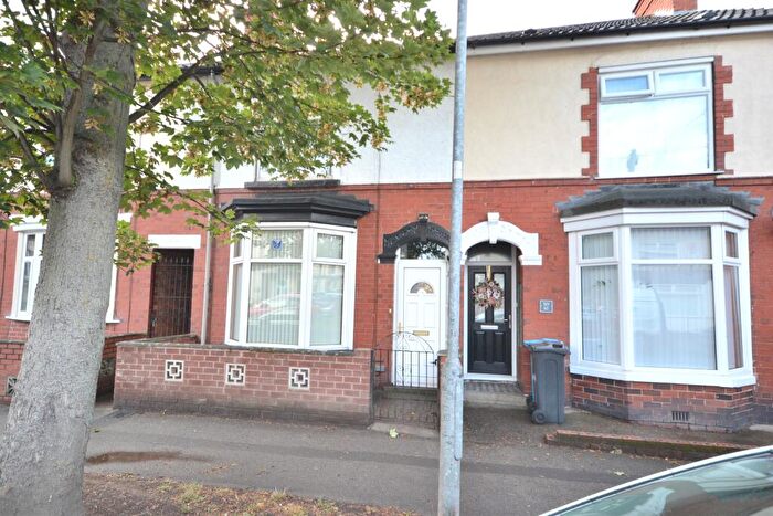 3 Bedroom Terraced House For Sale In Newcomen Street, Hull, HU9