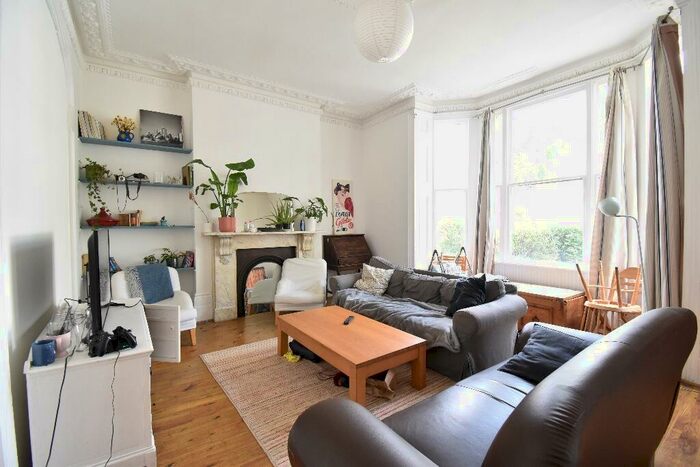 6 Bedroom End Of Terrace House To Rent In Tufnell Park Road, London, N7