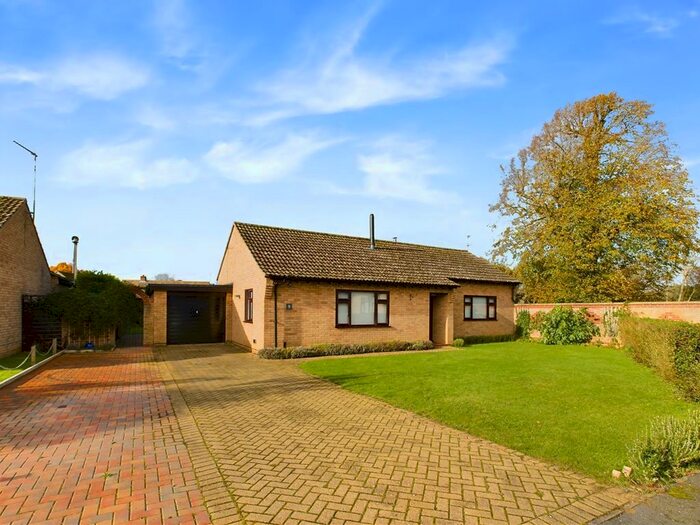2 Bedroom Detached Bungalow For Sale In Hallfields, Shouldham, King's Lynn, PE33