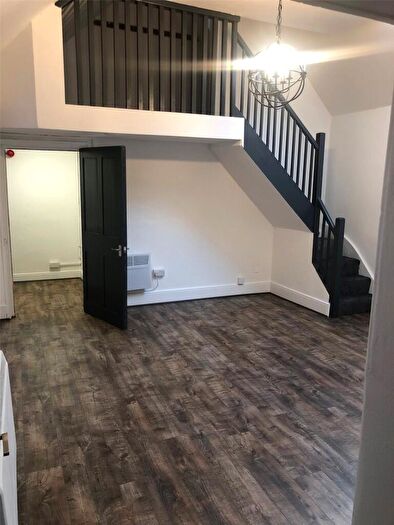 2 Bedroom Apartment To Rent In High St, Tewkesbury, GL20