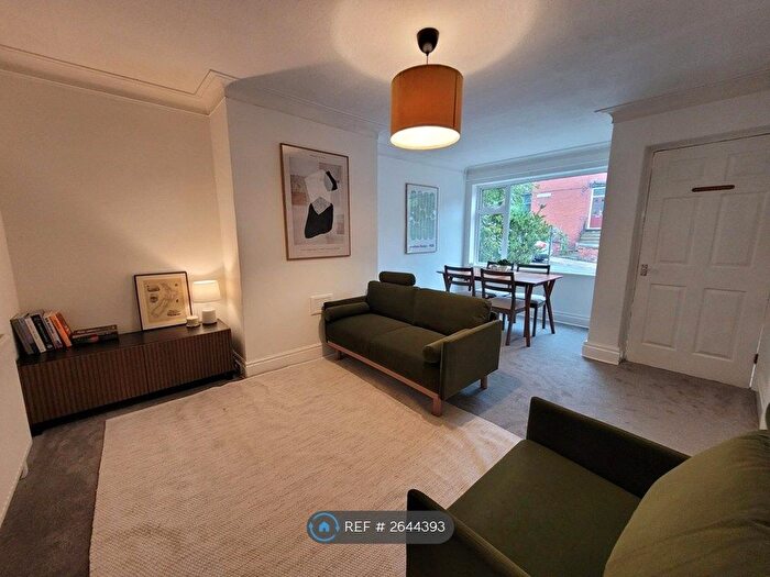 2 Bedroom Terraced House To Rent In Norman Row, Leeds, LS5