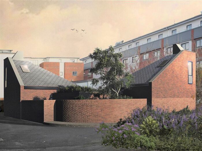 2 Bedroom Detached House To Rent In Cantelupe Road, East Grinstead, RH19