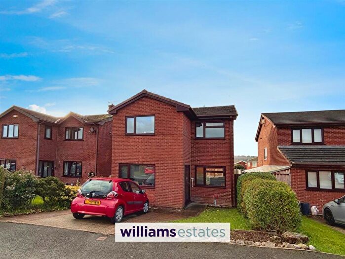 3 Bedroom Detached House For Sale In Bro Deg, Ruthin, LL15