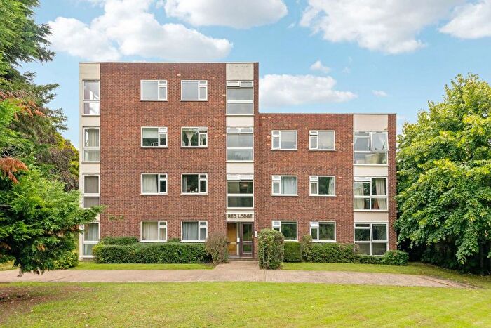 2 Bedroom Flat For Sale In Hillside Road, Ealing, W5