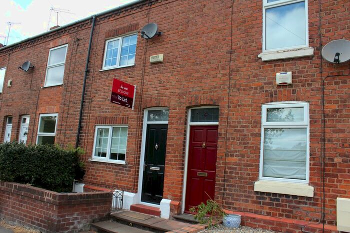 2 Bedroom Terraced House To Rent In Hoole Lane, Chester, CH2
