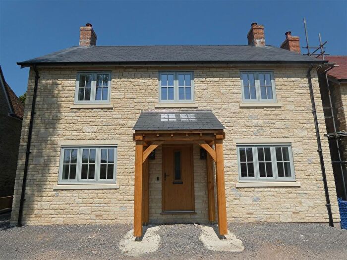 4 Bedroom Detached House For Sale In Zoar Lane, Fifehead St. Quintin, Sturminster Newton, DT10