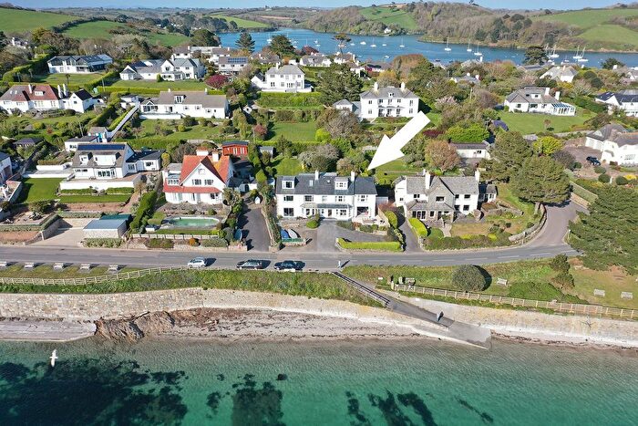 5 Bedroom Semi-Detached House For Sale In Tredenham Road, St Mawes, TR2