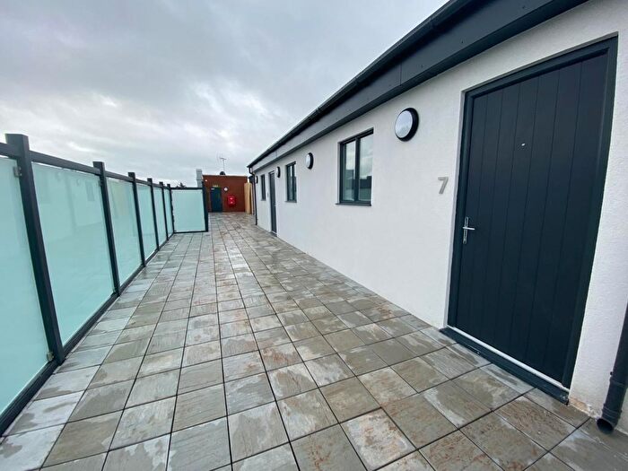 1 Bedroom Apartment To Rent In College Way, Southend-on-Sea, SS1