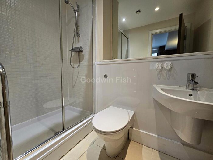 2 Bedroom Apartment To Rent In Cambridge Street, Manchester, M1