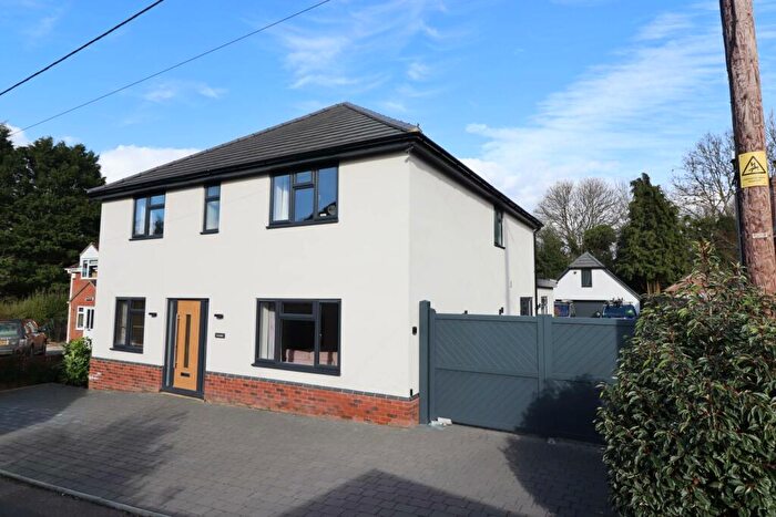 5 Bedroom Detached House For Sale In Elcot Lane, Marlborough, SN8