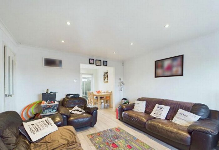 3 Bedroom Terraced House To Rent In Whatley Avenue, Raynes Park, SW20