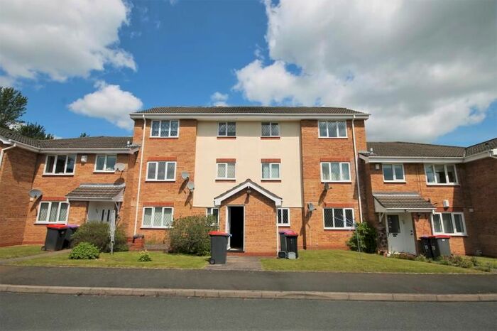 2 Bedroom Flat To Rent In Midland Court, Stanier Drive, Madeley, Telford, TF7