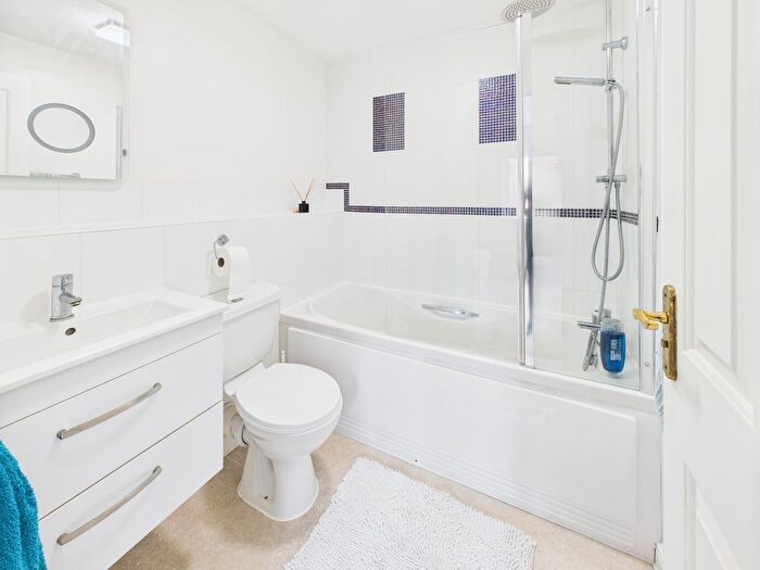 2 Bedroom Terraced House For Sale In Crusader Close, Bridgwater, TA6