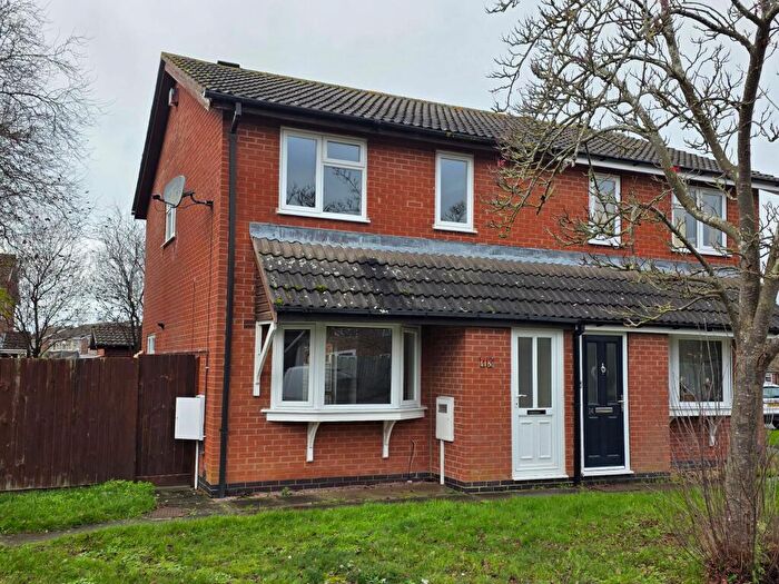3 Bedroom Semi Detached House To Rent In Convent Close, Melton Mowbray, LE13