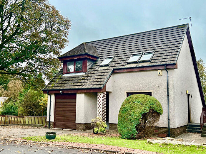 4 Bedroom Detached House For Sale In Milton Road, Kilbirnie, KA25