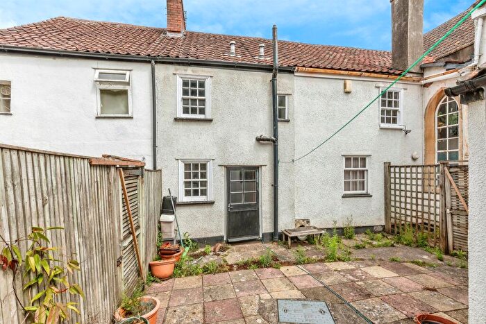 2 Bedroom Cottage For Sale In Trym Road, Bristol, BS9