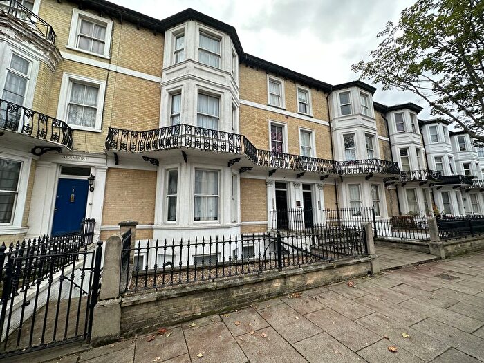 2 Bedroom Flat To Rent In Camperdown, Great Yarmouth, NR30