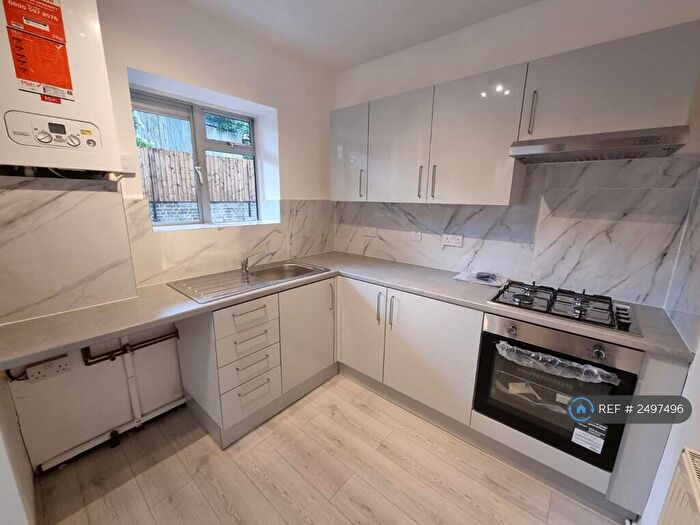 1 Bedroom Flat To Rent In Shacklewell Road, London, N16