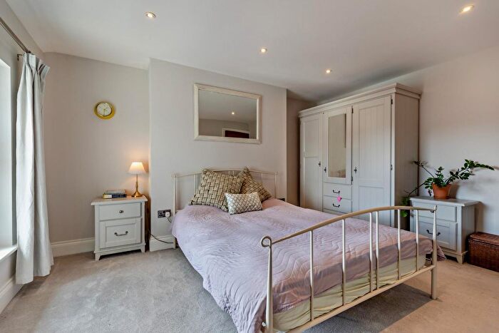 4 Bedroom Flat To Rent In Victoria Avenue, Harrogate, HG1