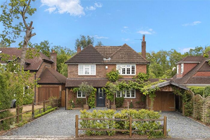 4 Bedroom Detached House For Sale In Forest Road, Effingham Junction, Leatherhead, Surrey, KT24
