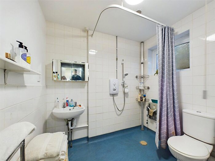 1 Bedroom Bungalow For Sale In Birch Walk, The Firs, Elmswood Gardens, Sherwood, Nottingham, NG5
