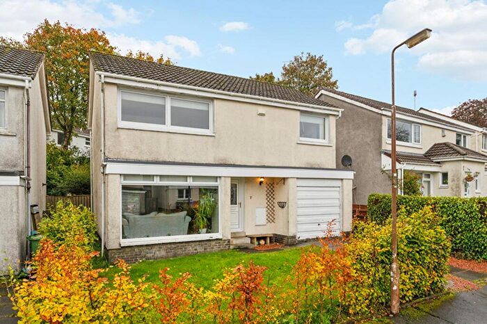 4 Bedroom Detached House For Sale In Maple Crescent Killearn, Glasgow, G63