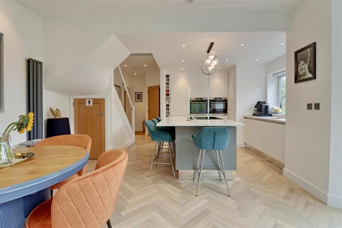4 Bedroom Town House For Sale In Nelson Road, Southsea, PO5
