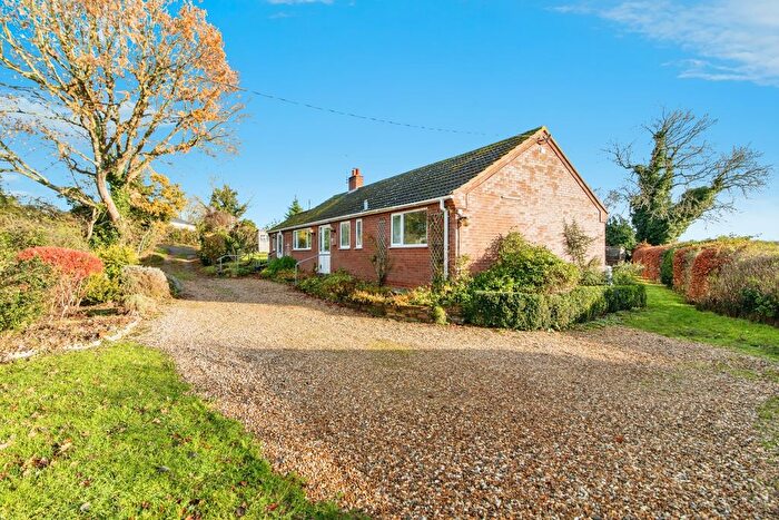 3 Bedroom Bungalow For Sale In Ringsfield Common, Ringsfield, Beccles, Suffolk, NR34
