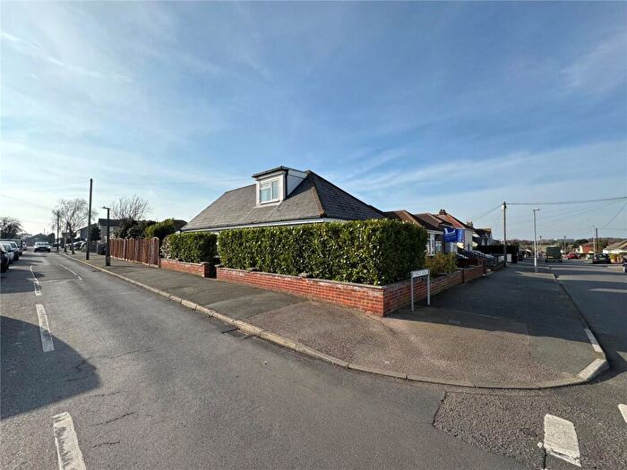 3 Bedroom Bungalow For Sale In Colchester Road, Holland-on-Sea, Clacton-on-Sea, CO15